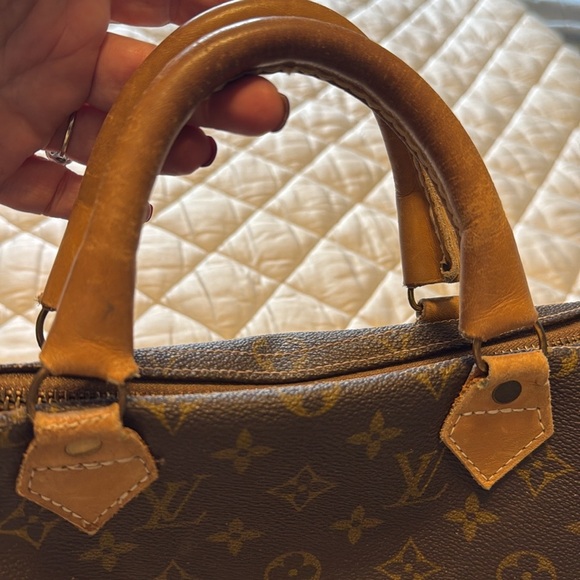 Vintage Louis Vuitton bag - Picture 2 of 8